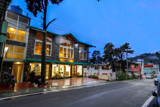 Springwood Inn Near Kainchi Dhaam 8kms
