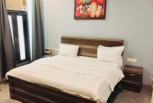 Hotel Friends Stay