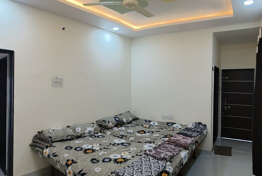Atharv Guesthouse