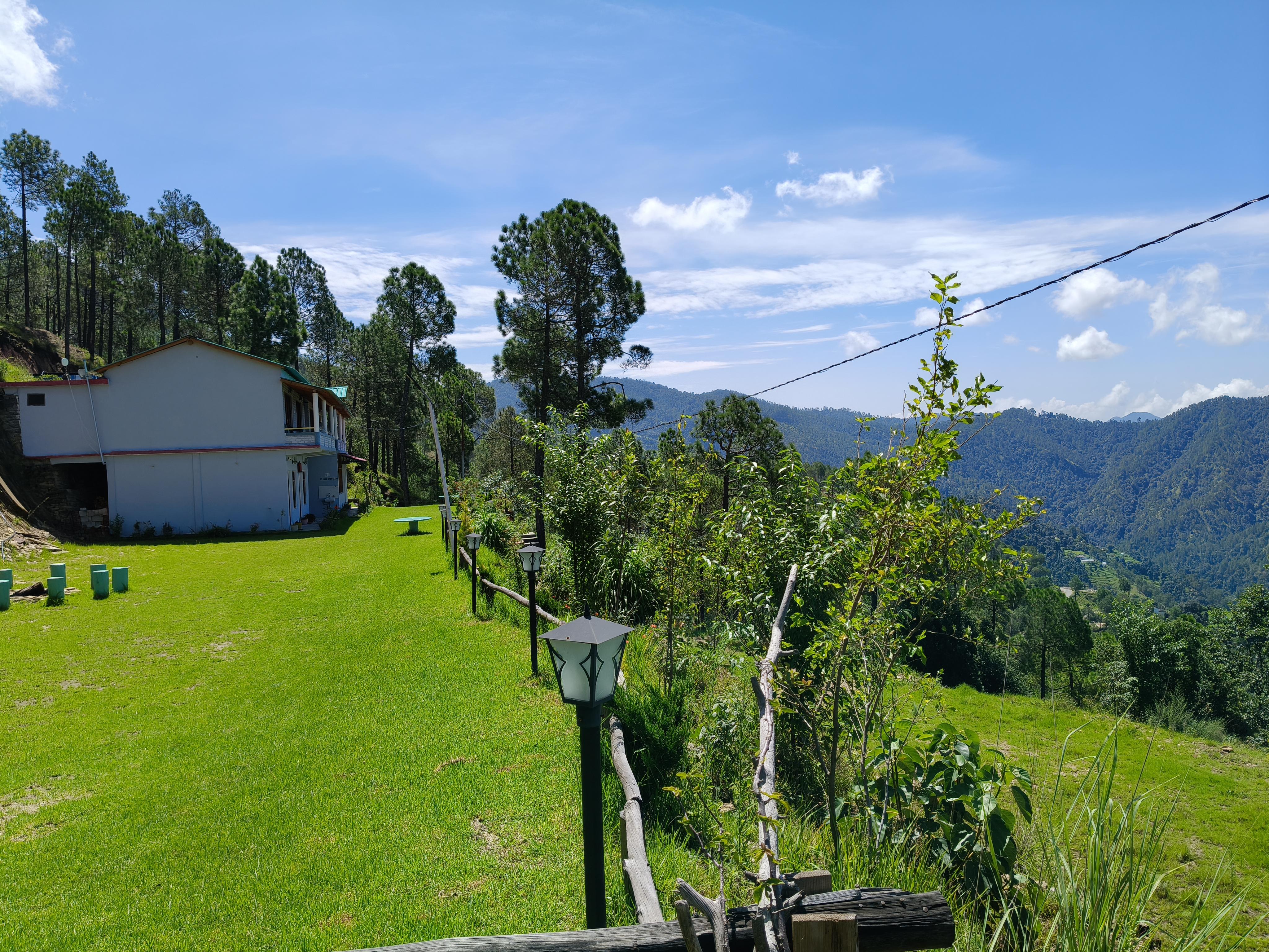 Binsar View Homestay