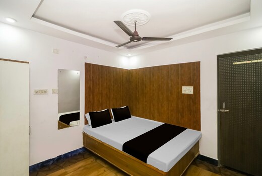Hotel O Galaxy Inn