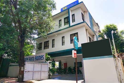 FabHotel Aura Homes - Nr. Khandoba Mandir
