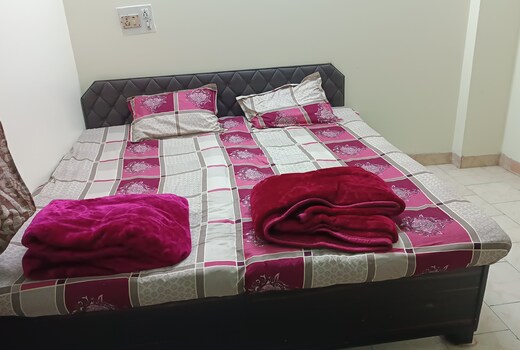 Uttam Guest House