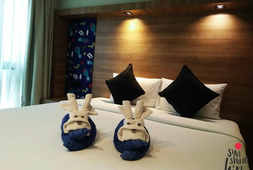 Sunshine Hip Hotel