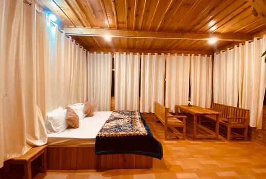 Jibhi Bliss treehouse Cottage-2