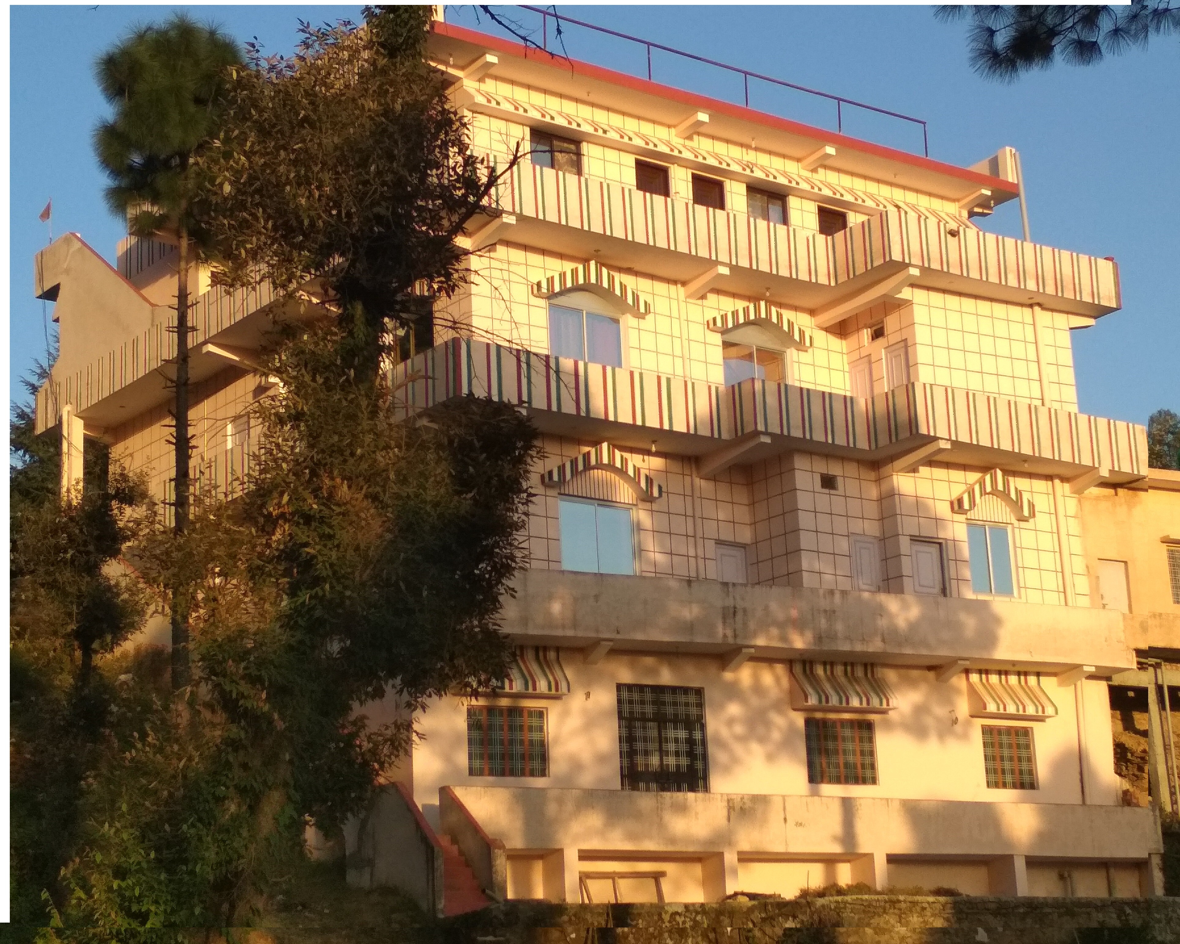 HOTEL SHREE KRISHNA PALACE