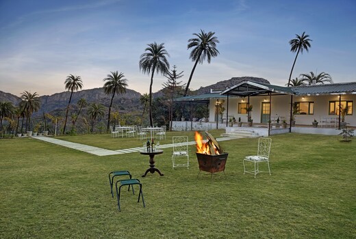The Mount Bungalow | Mountain-view Rooms