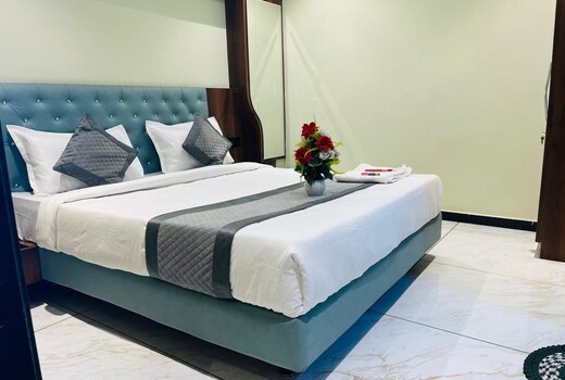 Hotel Laxmi Niwas