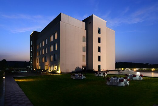 Gurmon Hotels Sohna Road Gurugram, a member of Radisson Individuals