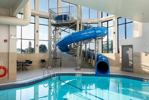 Holiday Inn Express Lethbridge Southeast