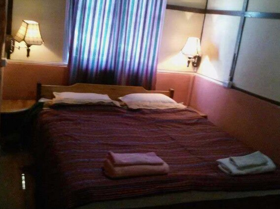 Himalayan Eagle Resort and paragliding