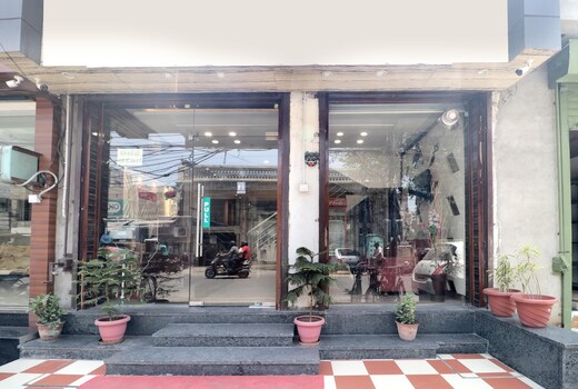 Main gallery
