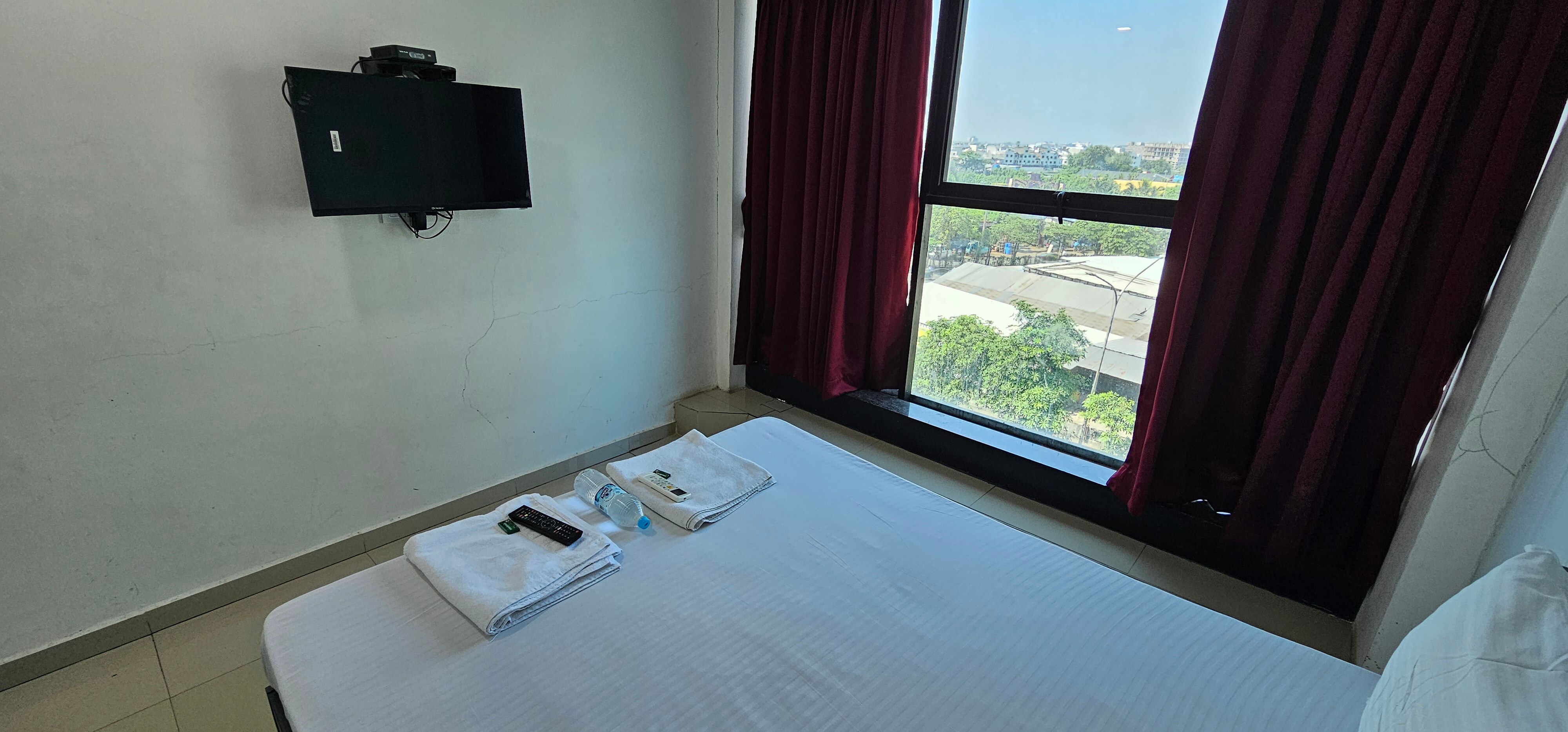 hotel pleasure