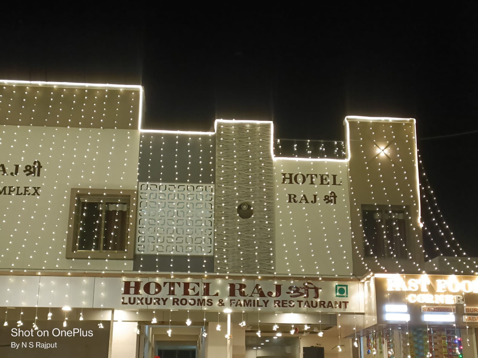 Hotel Raj Shree