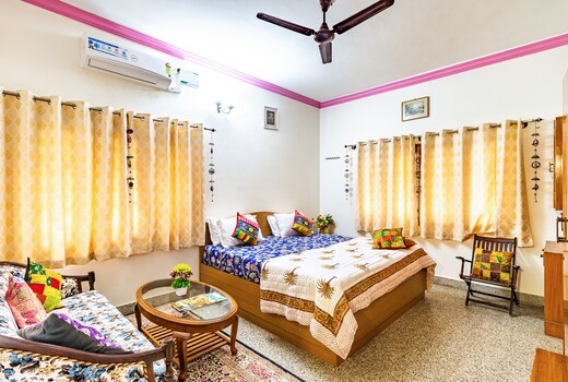 Royal Heritage Palace | Rooms & Wi-Fi