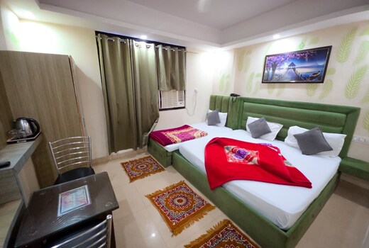 Hotel Darshini Inn