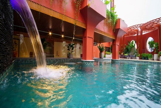 Me Saigon Boutique Hotel