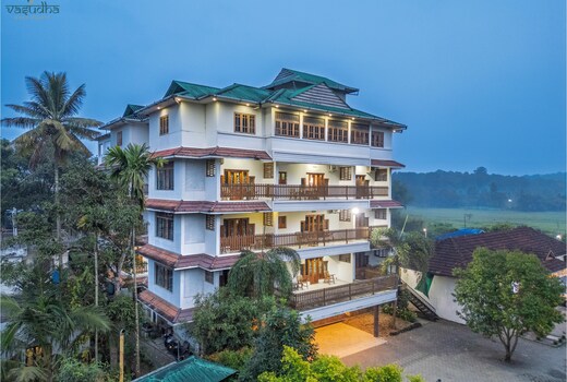 Elephant Route Resort