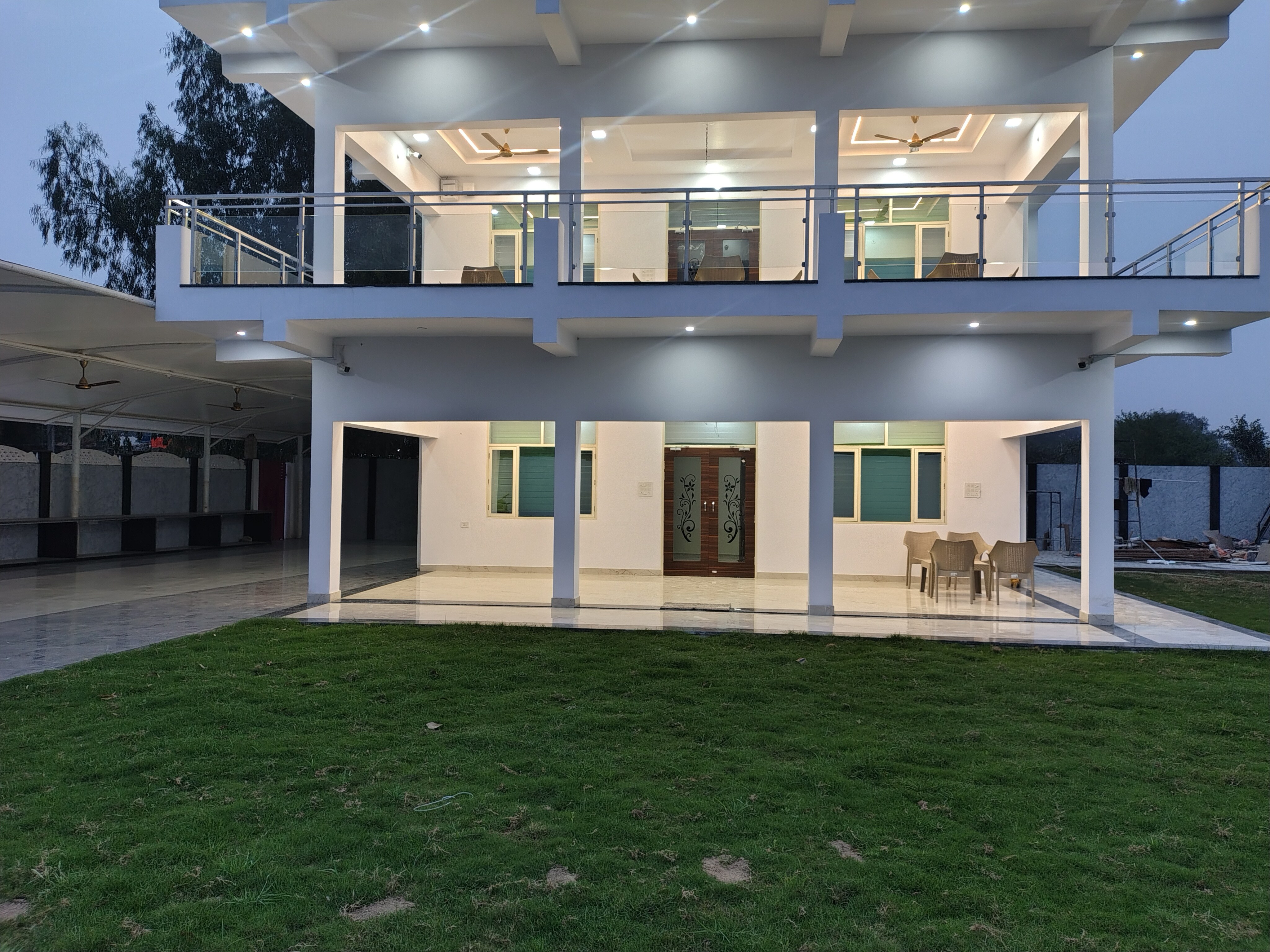 Main gallery