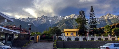 HOTEL DHARAMSHALA PARADISE