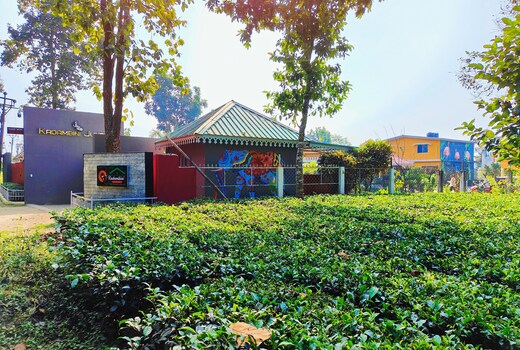 KADAMBINI RESORT