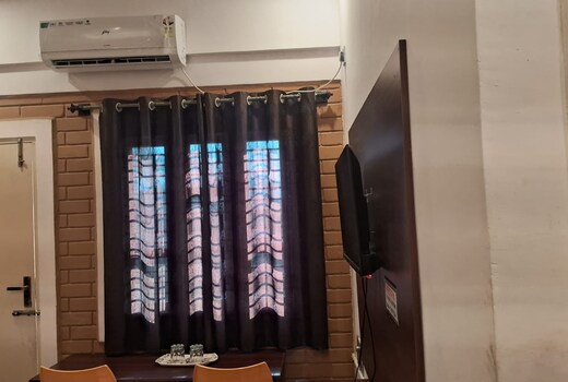 Sri Jayaganga Lodge