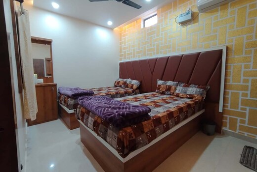 HOTEL SEVAKUNJ
