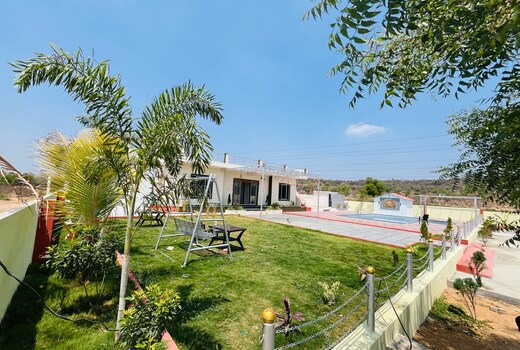 Hillview Farmstay