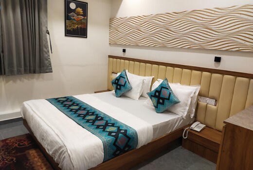 HOTEL NEXUS