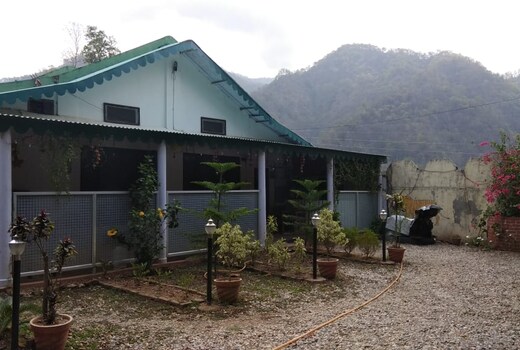 Corbett village camp resort