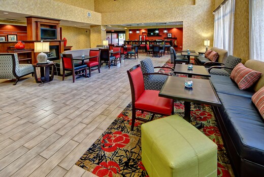 Hampton Inn by Hilton Quincy