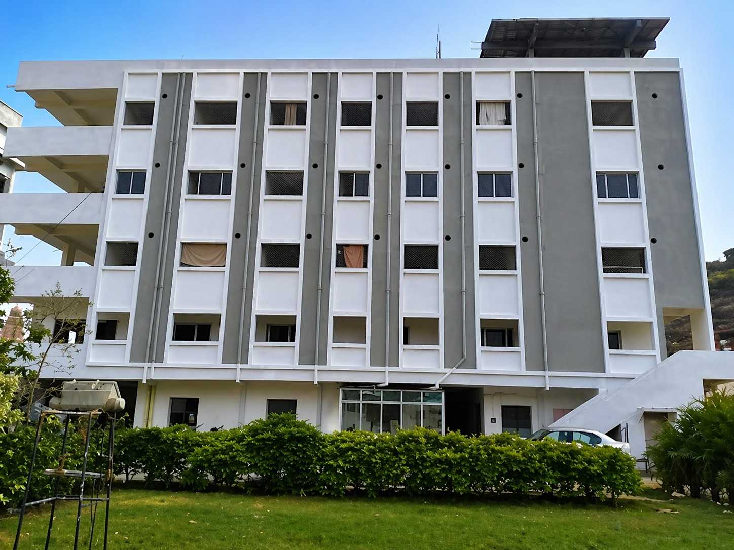 HOTEL O PADMAJA RESIDENCY