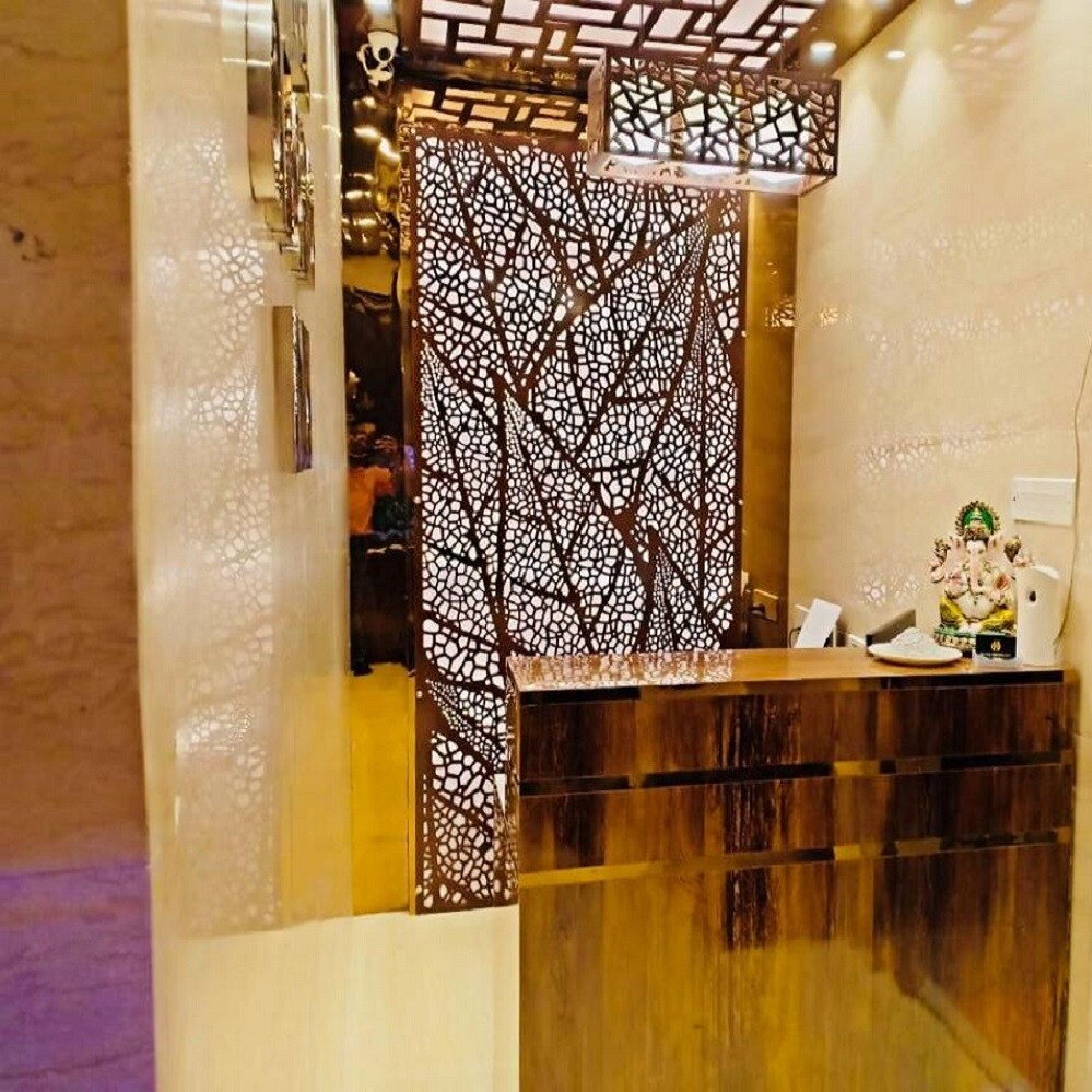 Hotel Orchid Inn
