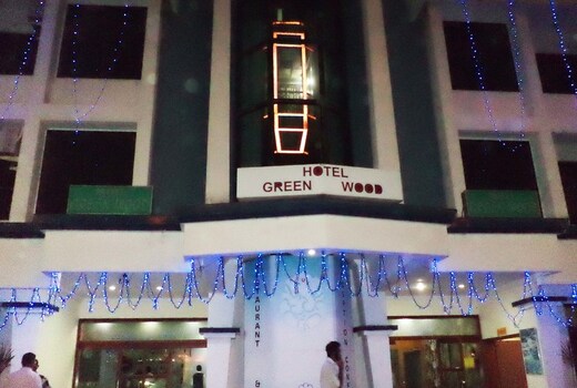Hotel Green Wood