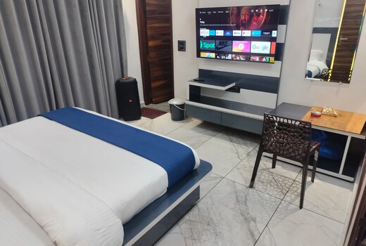 RIVER VIEW GUEST HOUSE