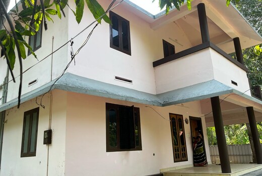 Nature cottage