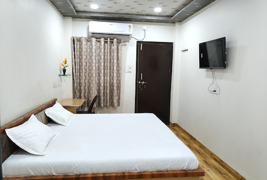 Hotel Manas inn