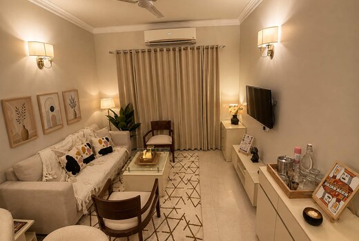 Sora Nest Cozy Retreat with Modern Comforts