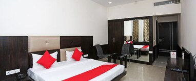 MG Complex - Mehak Garden