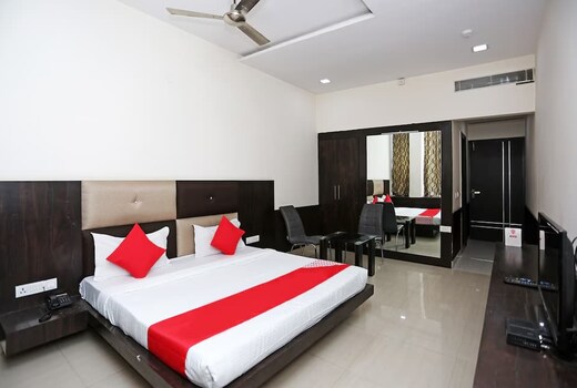 MG Complex - Mehak Garden