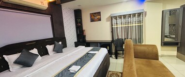 Hotel Adyasha