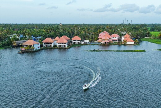 Paloma Backwater Resort