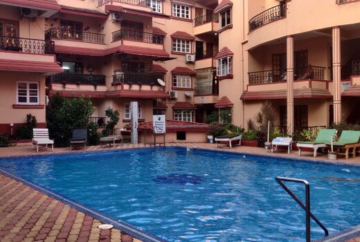 Saldana Kyle Gardens Luxury Apartment