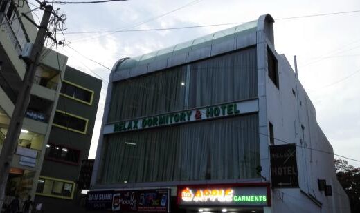 Relax Dormitory & Hotel