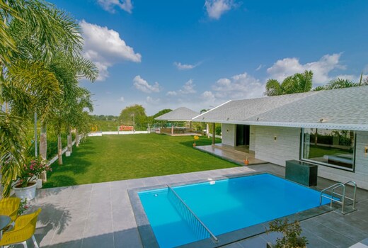Redomex Mother Nature 3BHK Villa with Pvt Pool
