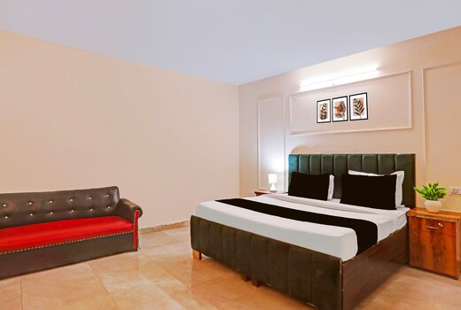 Hotel O Admire Inn