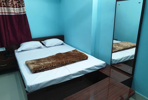 Hotel O Ambika
