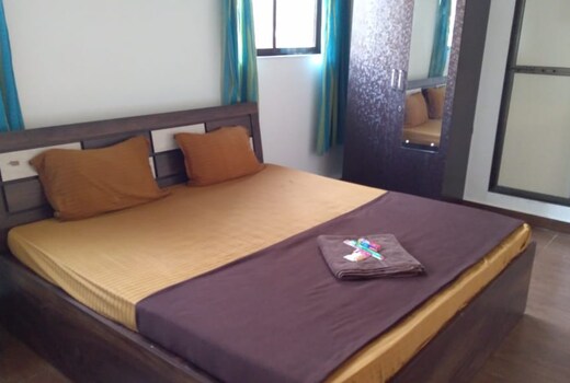 Divine Apartment | Rooms & Caretaker
