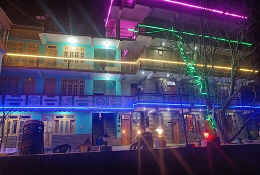 Kupa abode