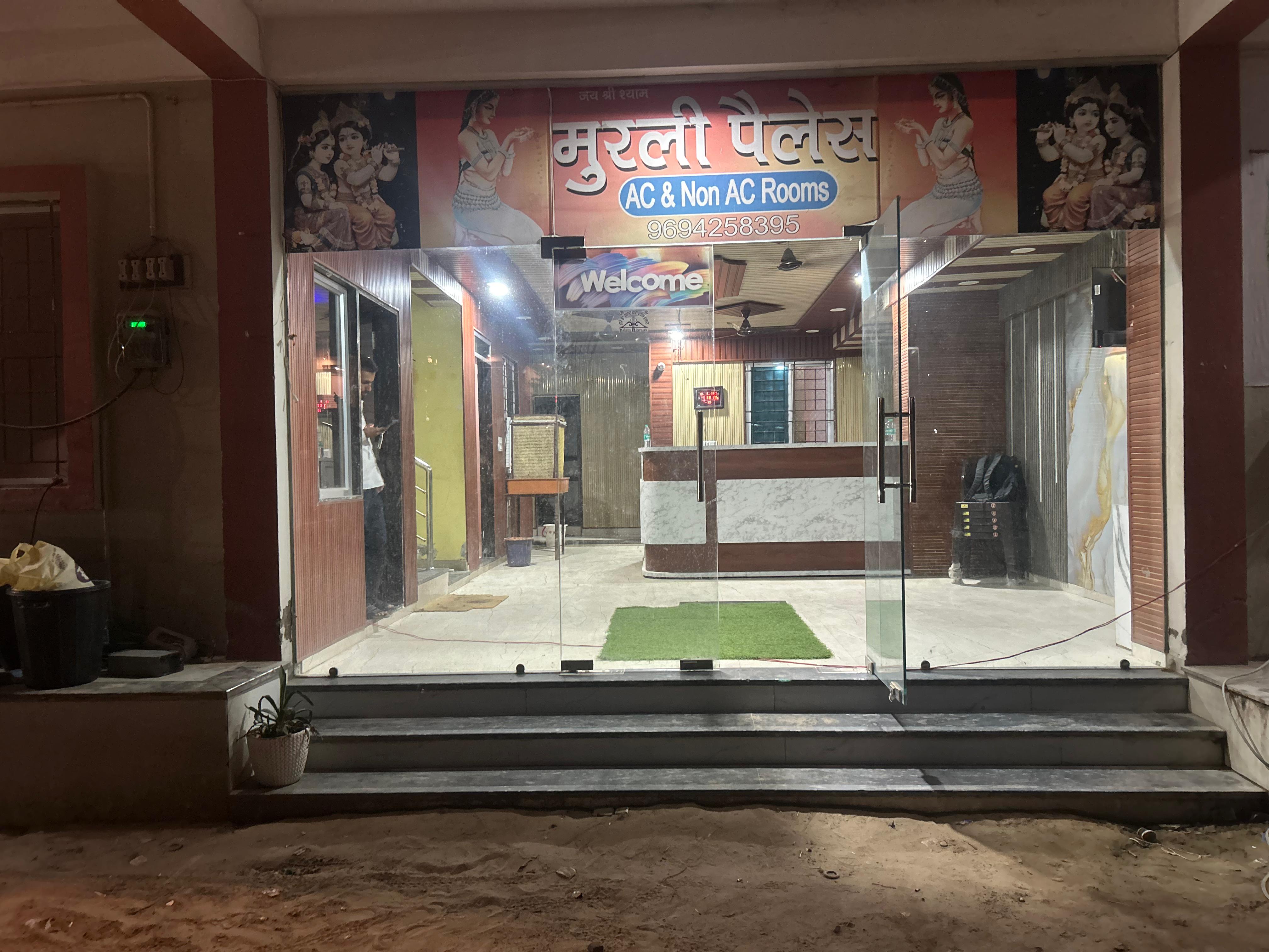 Main gallery